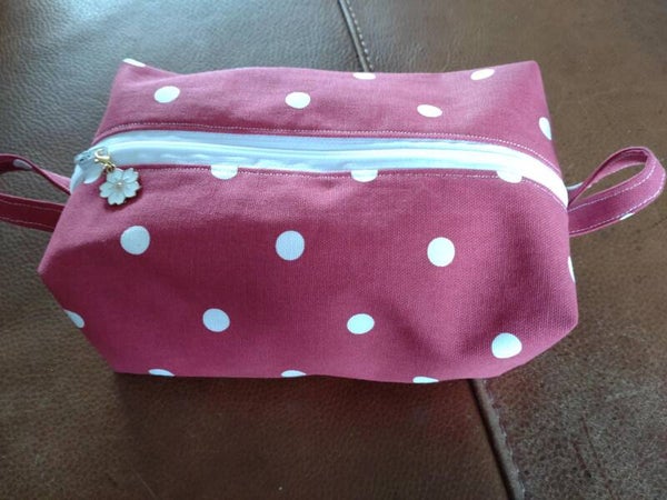 Medium bag - red spot