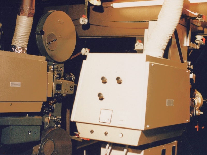 cabine 4 met twee projectoren