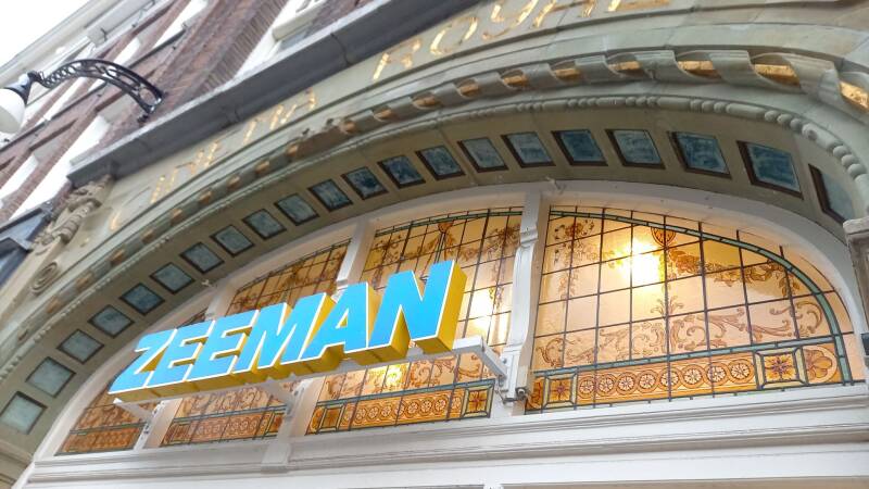 zeeman close up