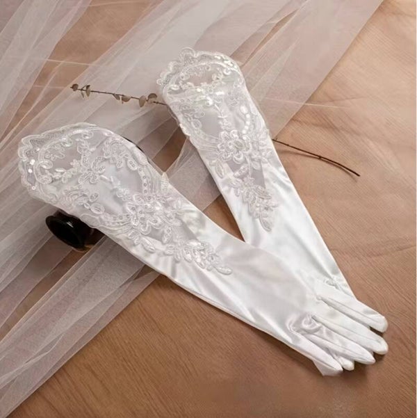 Belle Fleur Bridal Gloves