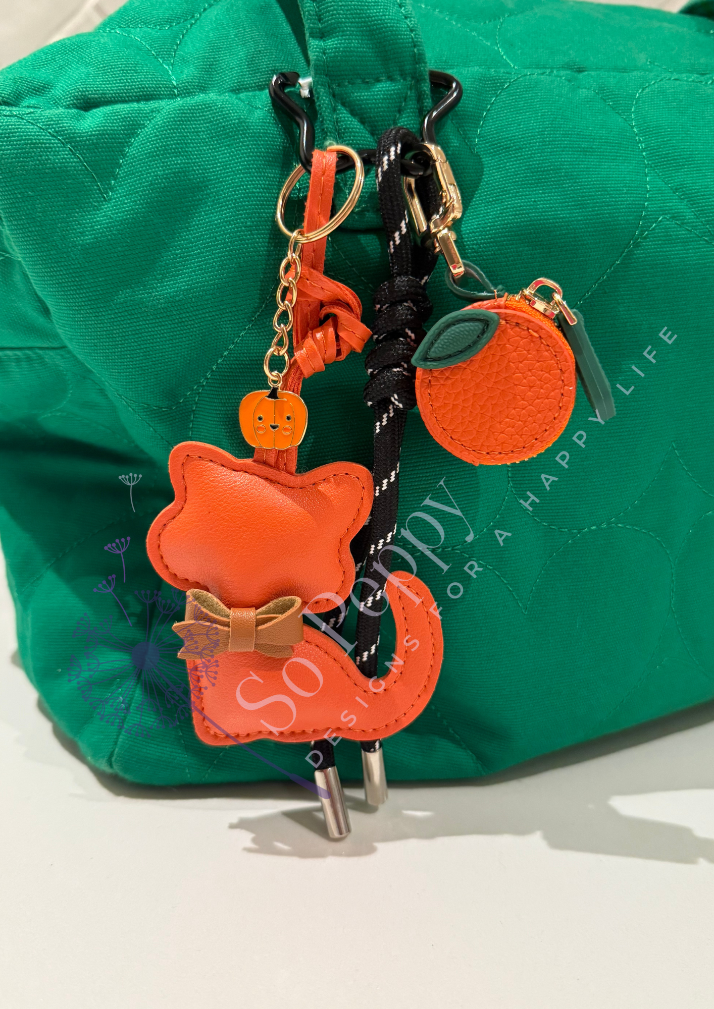 Halloween Charm - Pussycat with bag