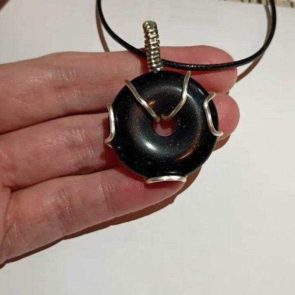 A-231 Navy Blue Sunstone Pendant