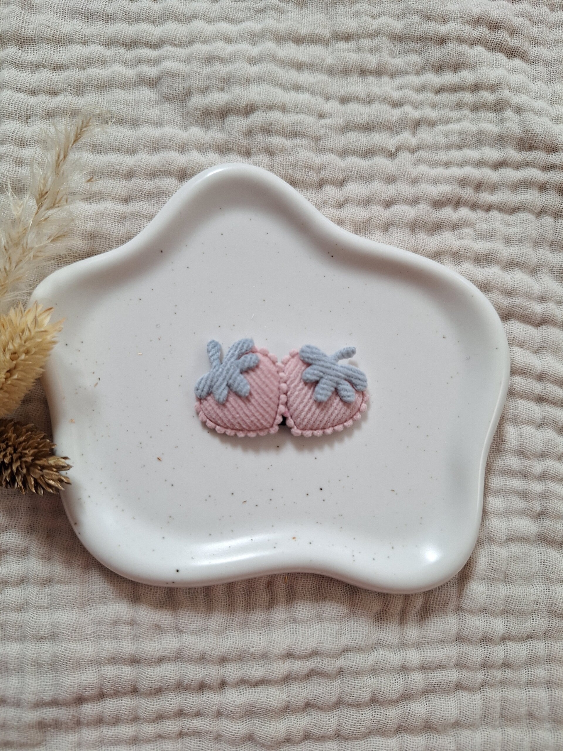 Antislip strawberry light pink