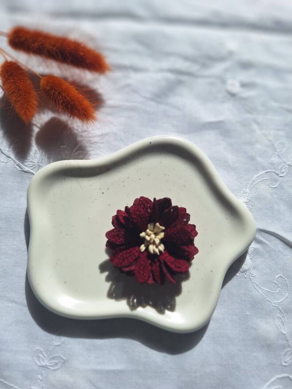 Antislip burgundy flower