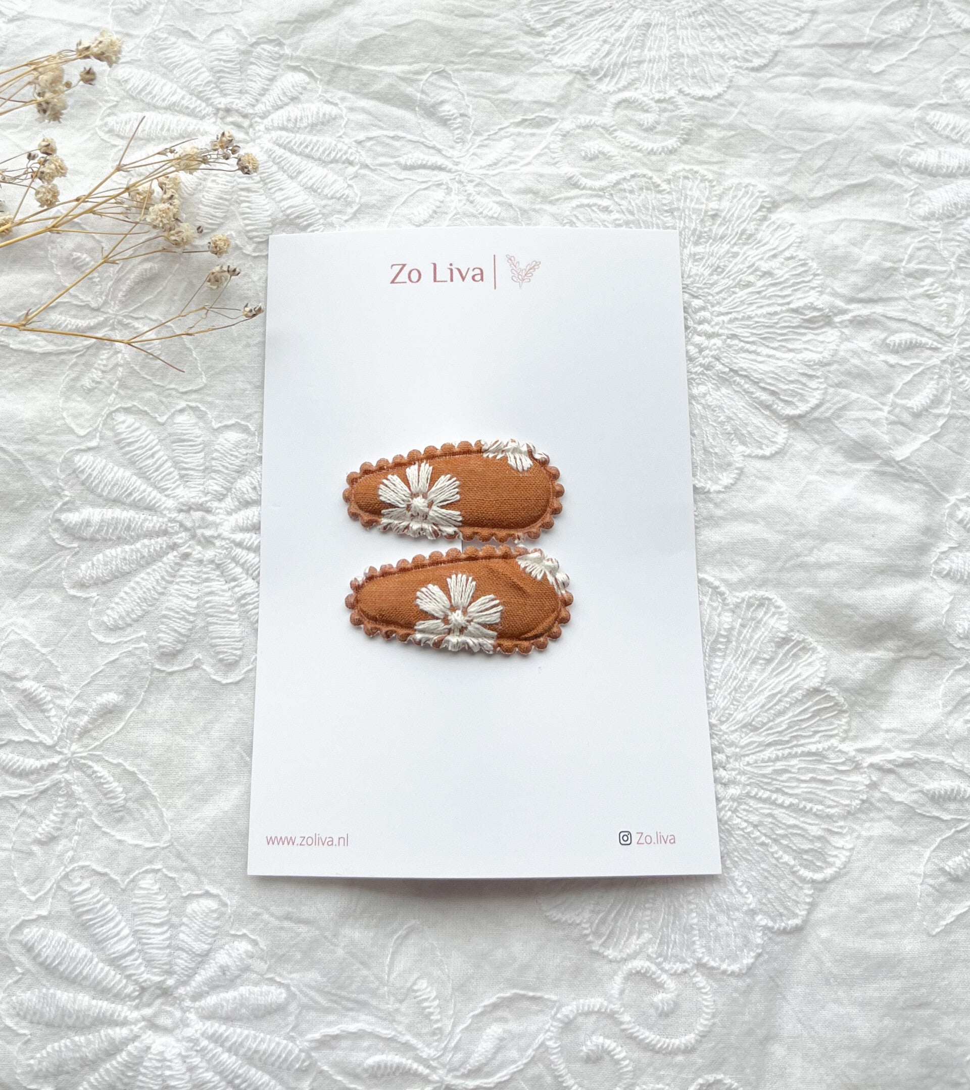 Bohemian Blossom - Chestnut 3,5 cm