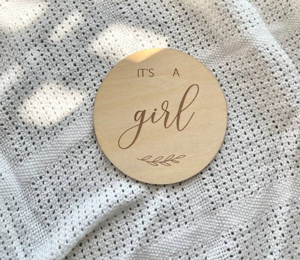 Houten kaart ‘It’s a girl‘