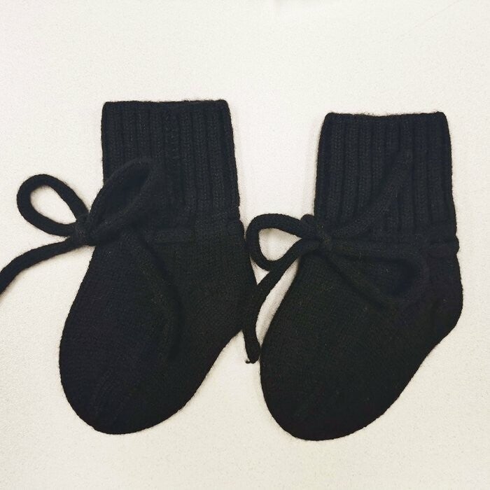 Merino wol booties black