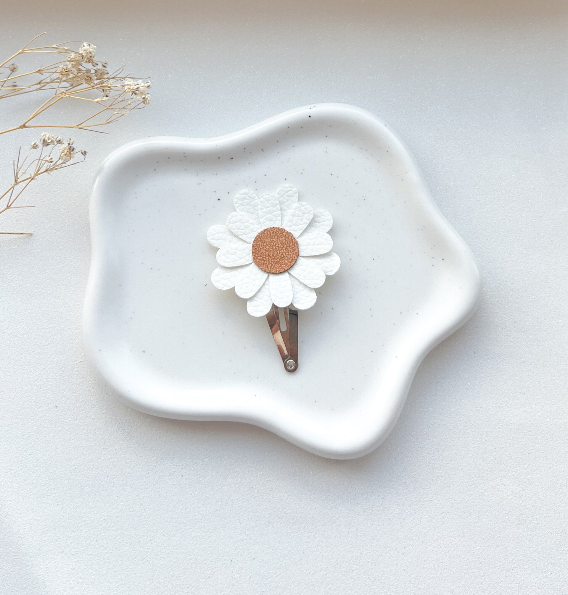 Madelief White/Brown 1