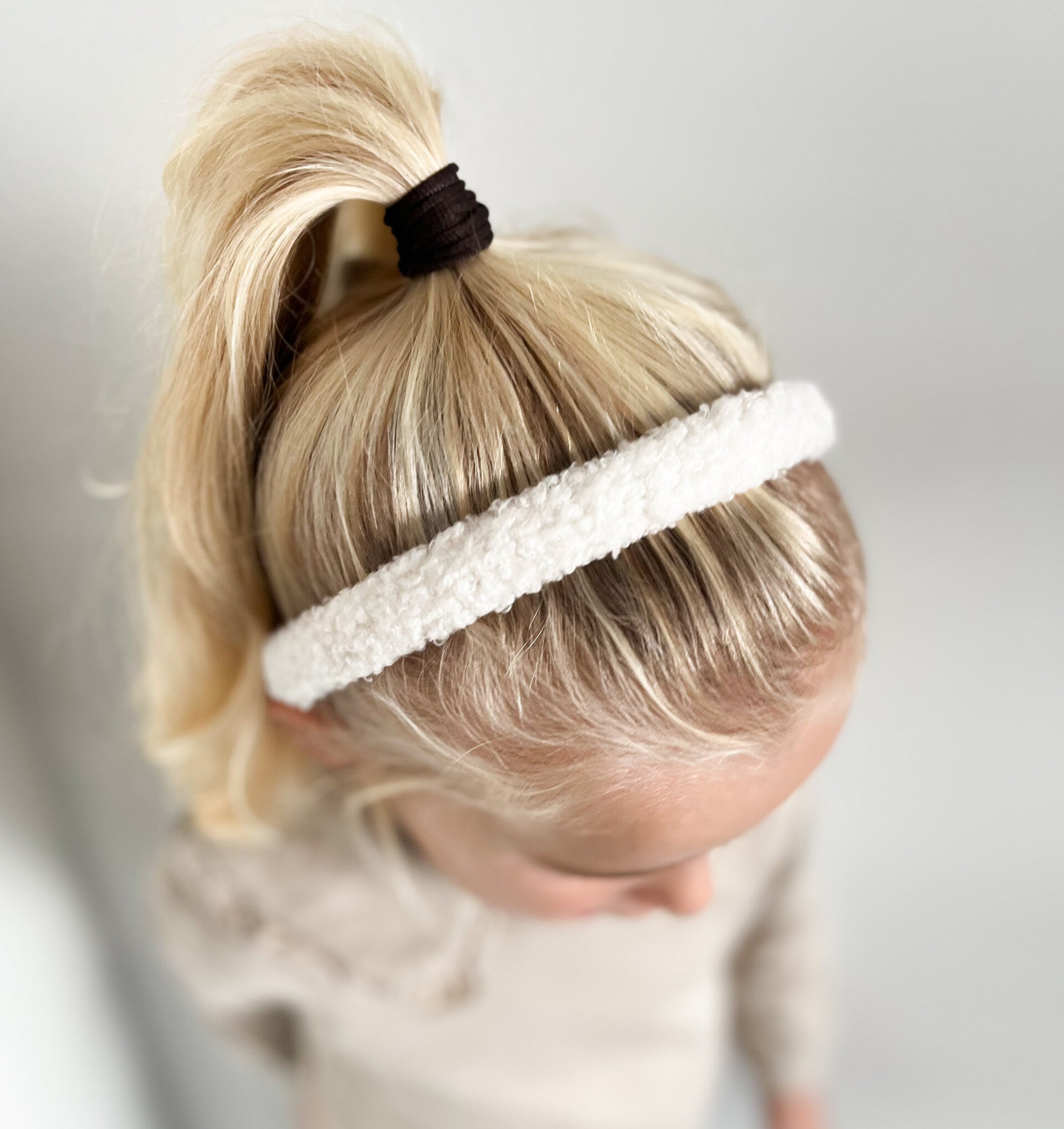 Teddy diadeem White