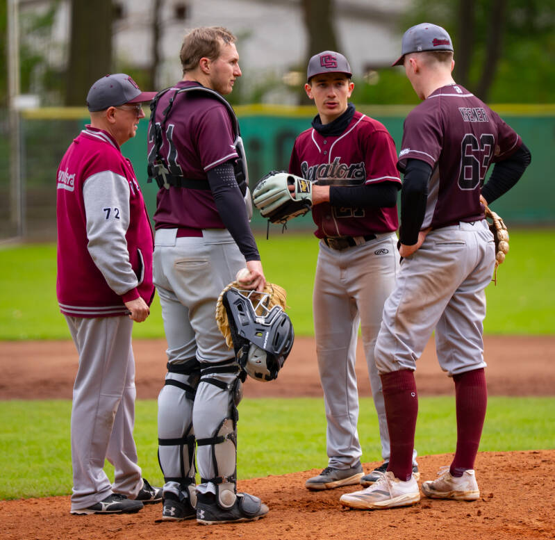 a7v02443-standard.jpg