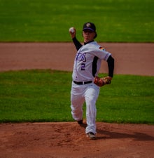 c2_01596-standard.jpg