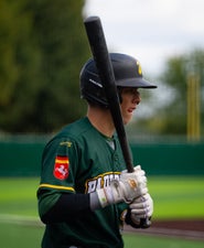 c2_03127-standard.jpg