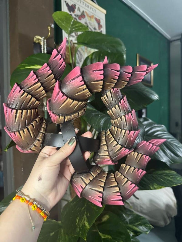 'pink tips' horns Eva-foam