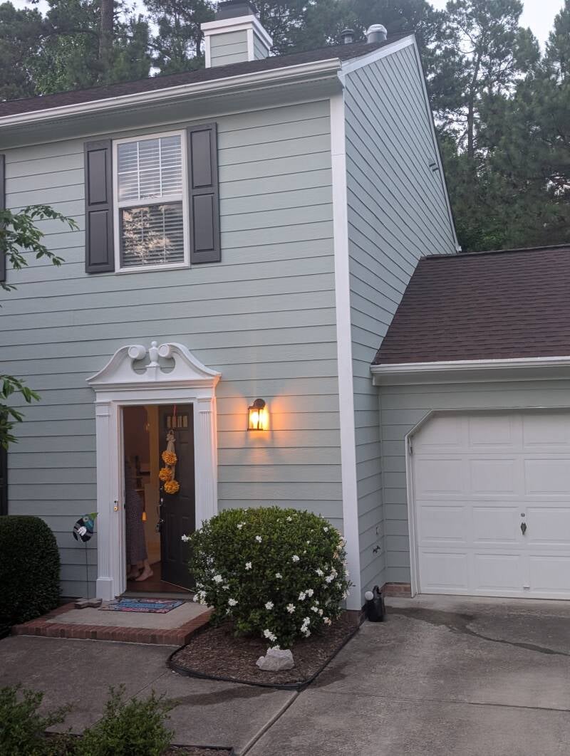 wholehousepaint-2tone--standard.jpg
