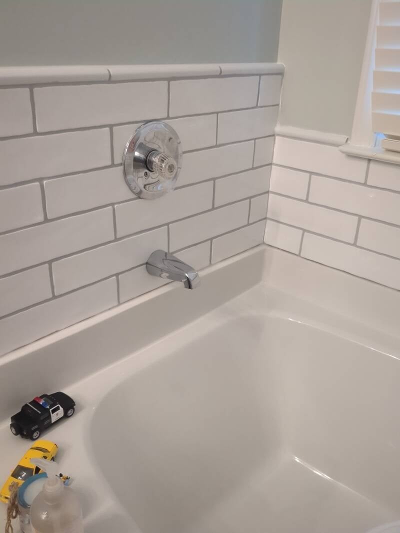white brick tile grey grout-standard-mo7erh.jpg