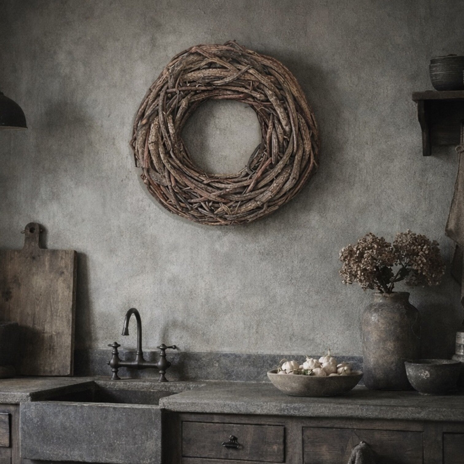 Grote krans van takken