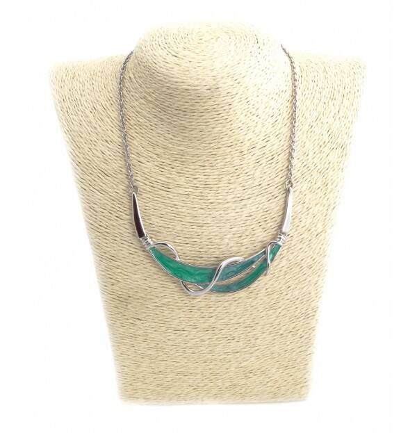 Stainless steel schakel ketting in rodium kleur.