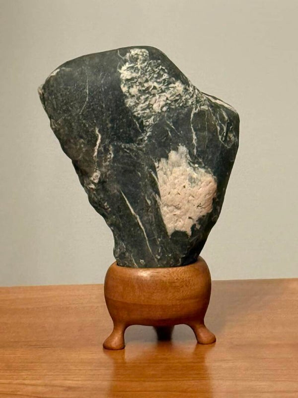 Basalt on Sapele