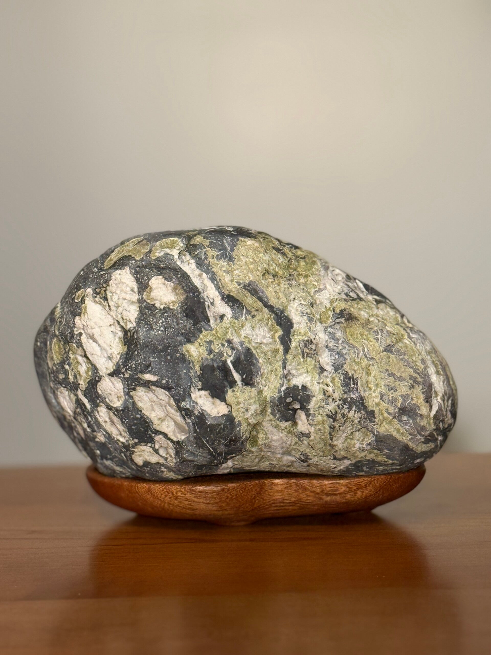 Basalt on Sapele