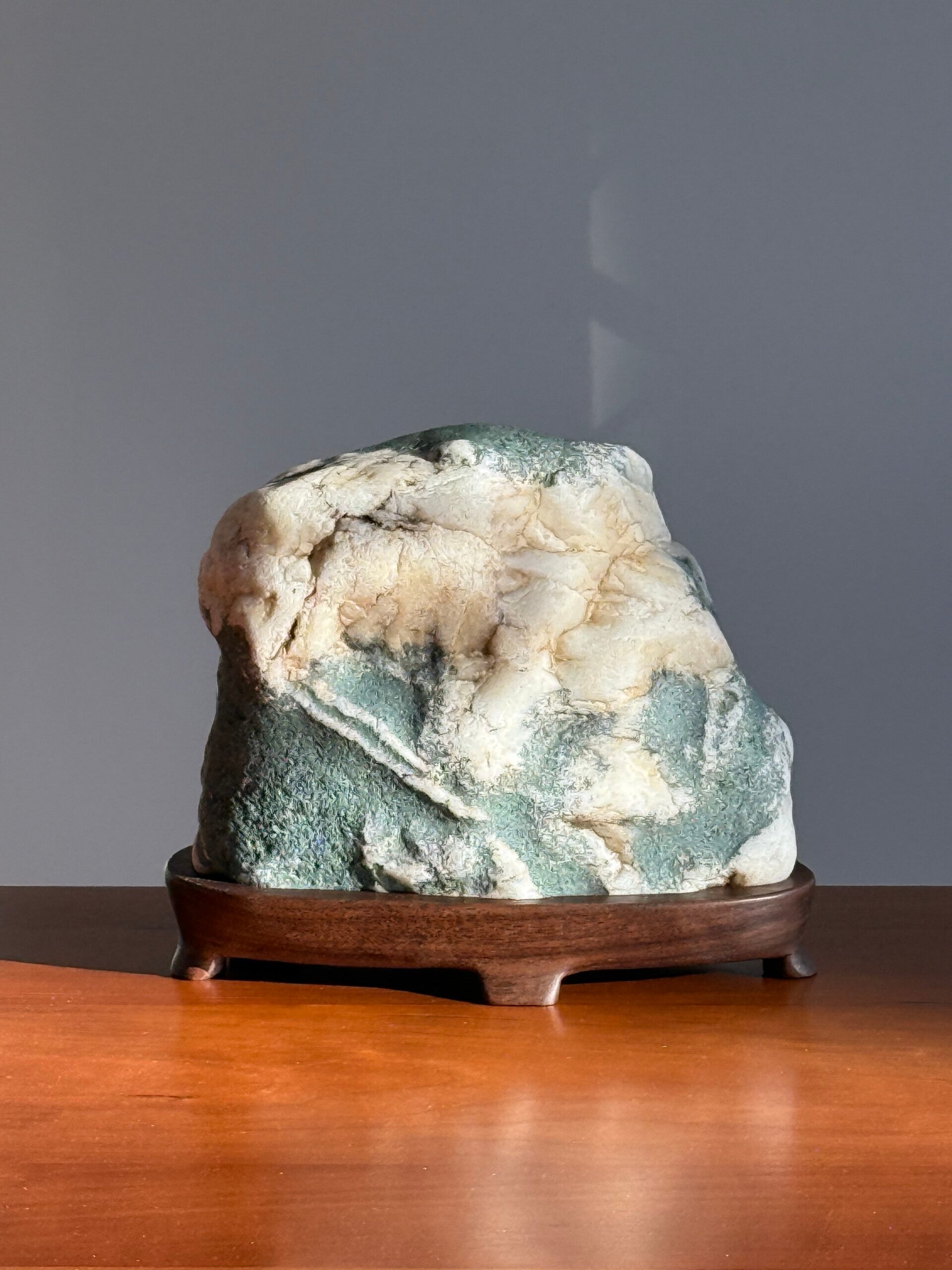 Metabasalt on Black Walnut
