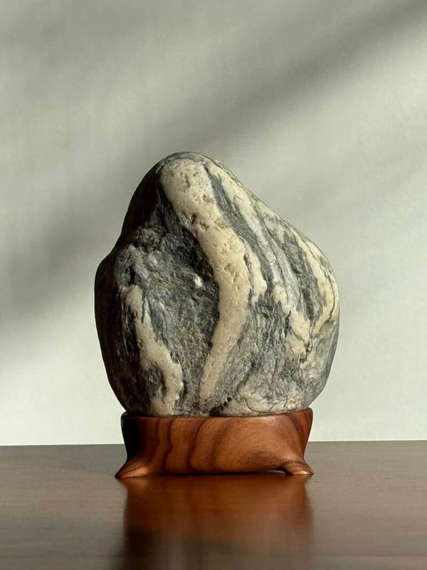 Schist on Bloodwood