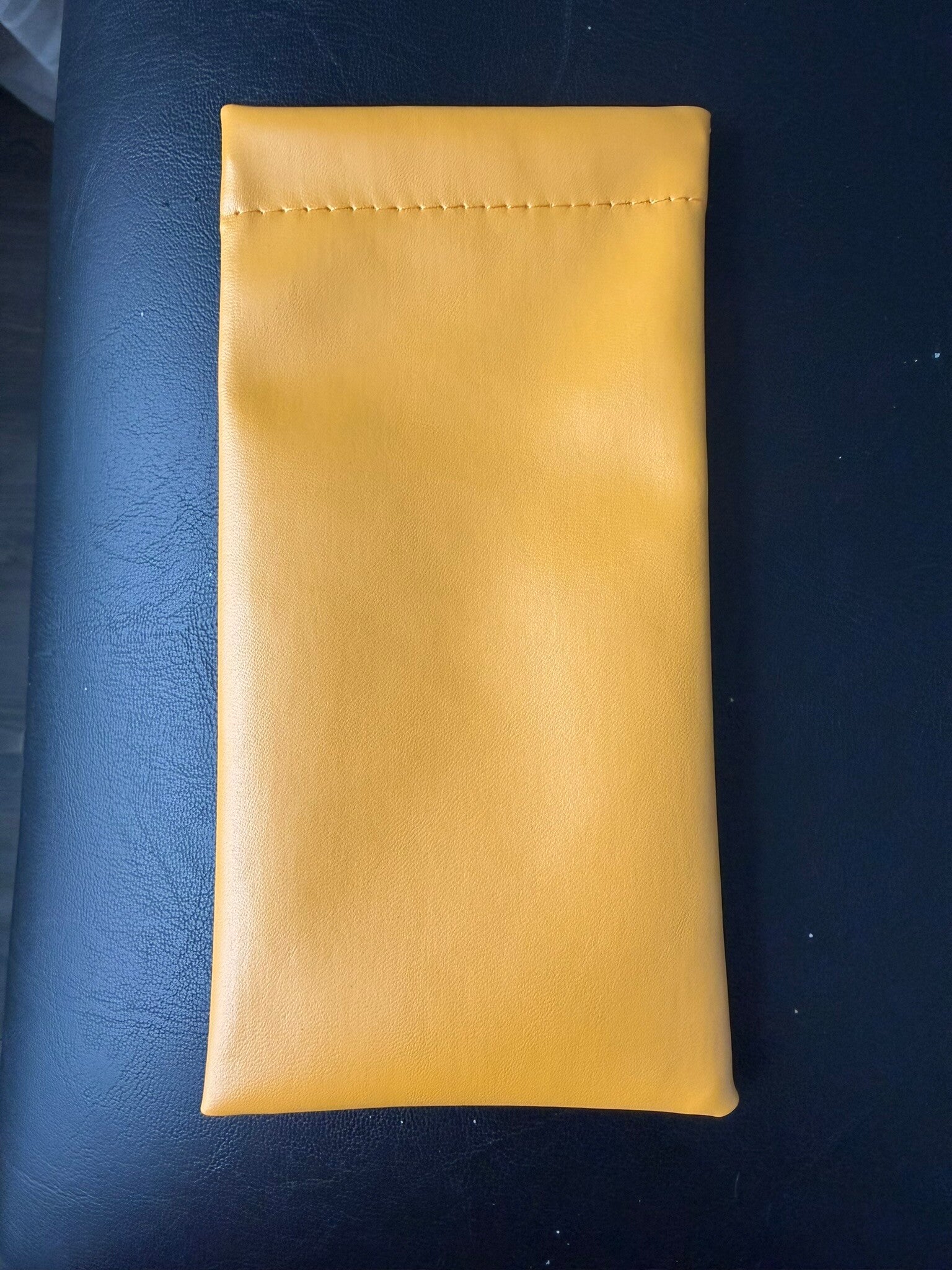 geel/oranje guasha hoesje