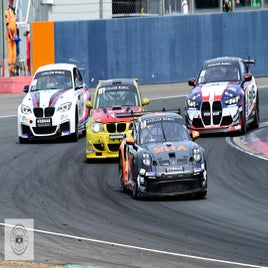 24-standard-py4oi0.jpg