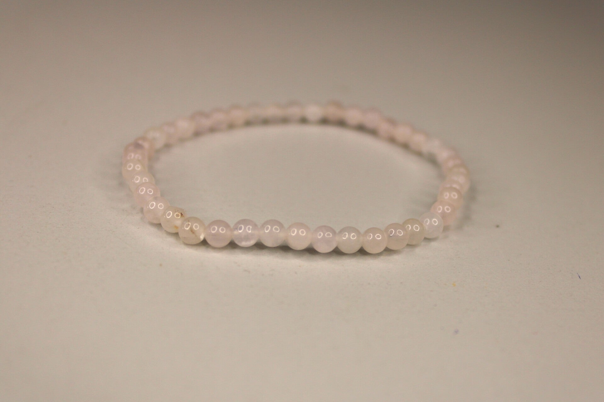 Rozenkwarts 4mm armband