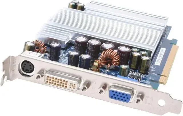 ASUS GeForce EN6600LE Silent 256MB PCIe DVI VGA S-Video Carte Graphique I infocaze (5613) Pro