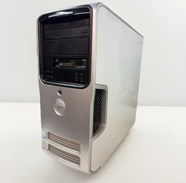 Dell Dimension E520 - Core 2 Duo 1.86GHz, 3Go RAM, 500Go HDD, Win XP Pro