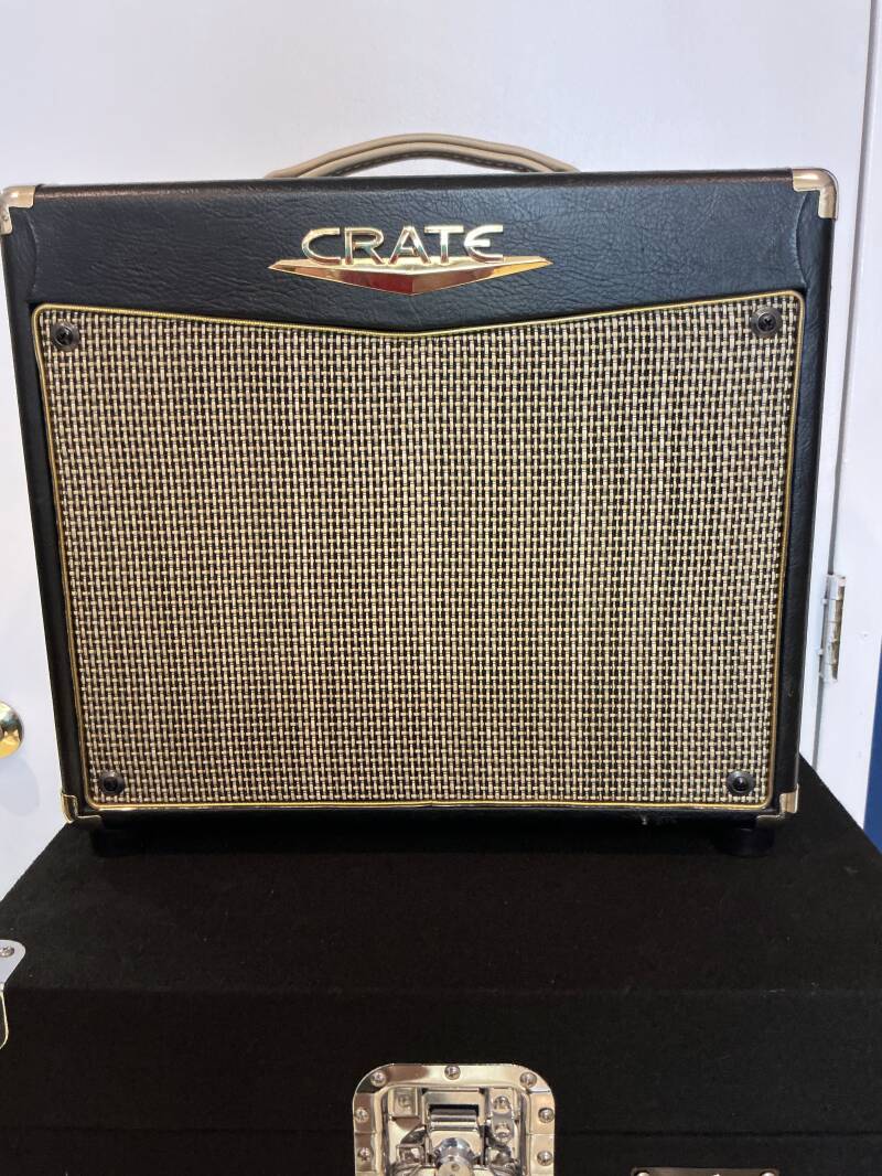 Crate amp