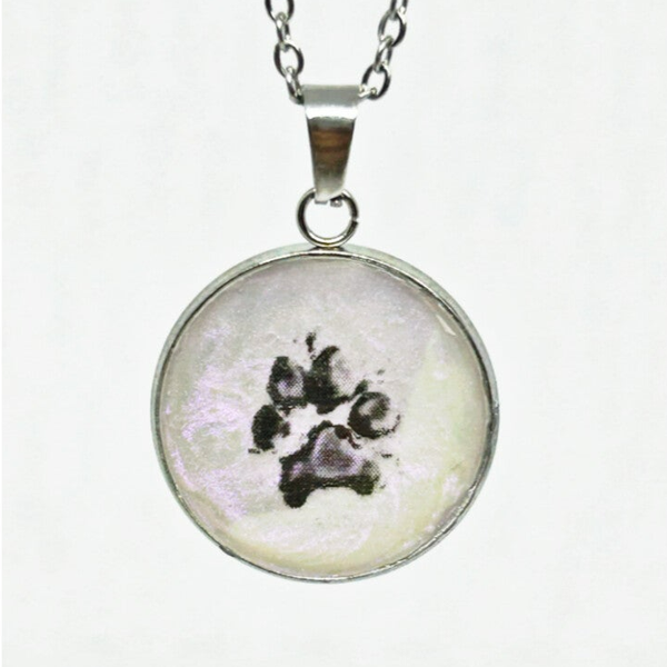 Runder Anhänger mit Abdruck