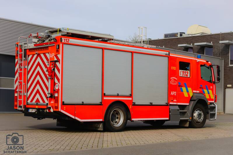 e63cac23-75b4-40cd-b0b9-7171c94ba852-standard.jpg
