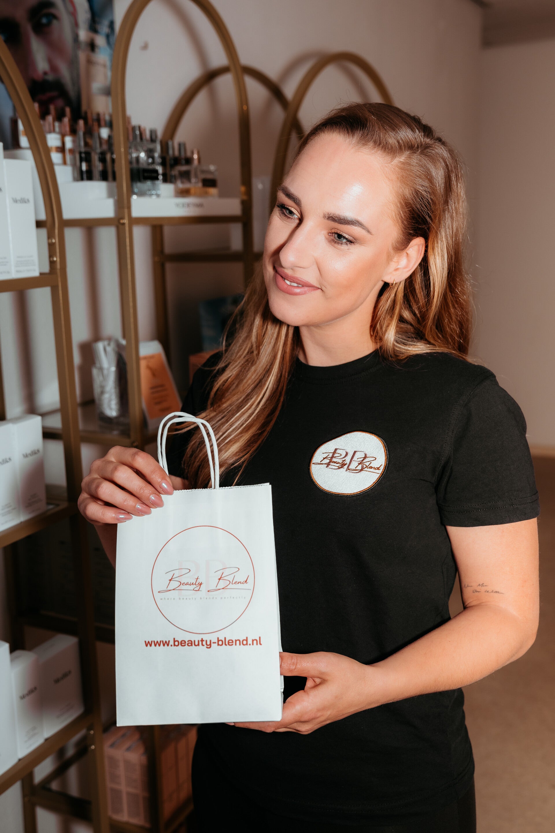 Ayla schoonheidsspecialiste