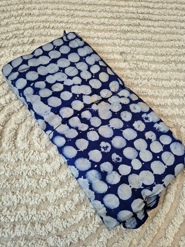 Tissu Adire Crêpe – 4 Yards (Origine Nigeria)