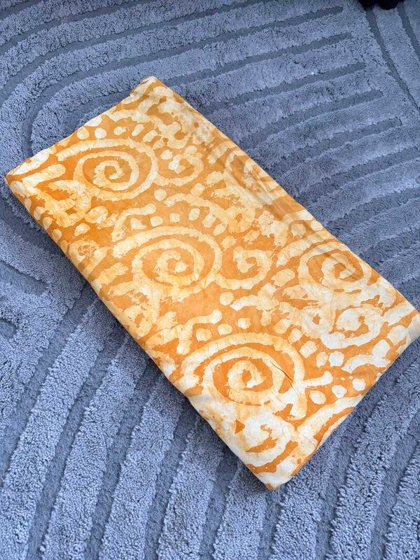 Tissu Adire Crêpe – 4 Yards (Origine Nigeria)