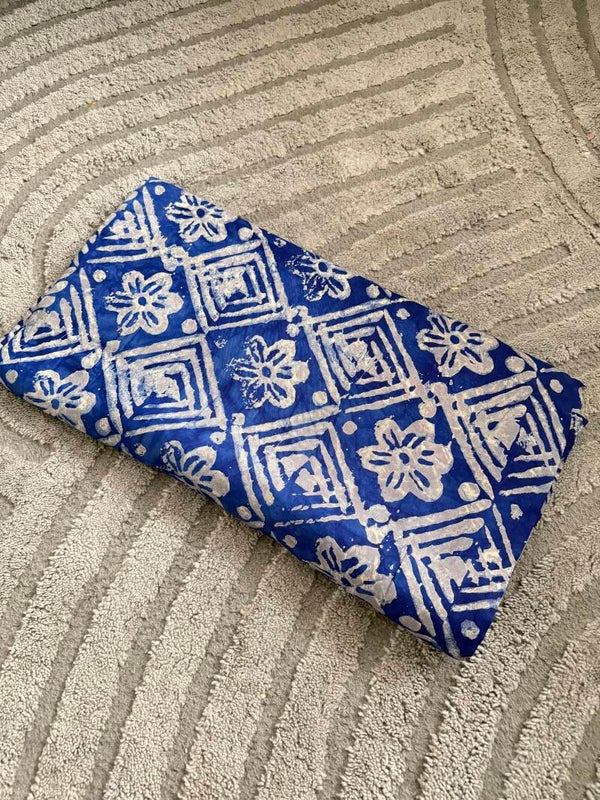 Tissu Adire Crêpe – 4 Yards (Origine Nigeria)