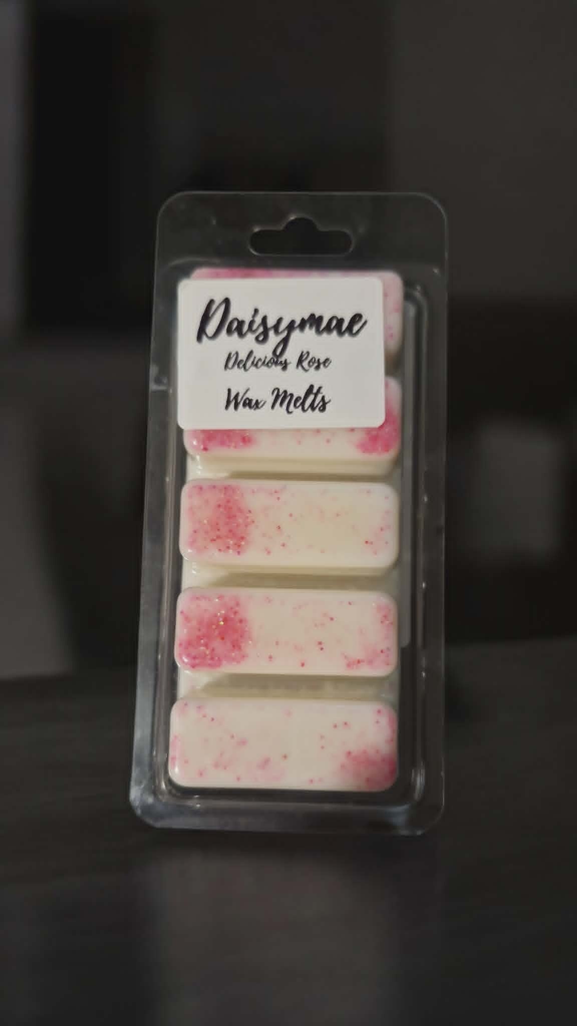 Delicious Rose 75g wax melt clam