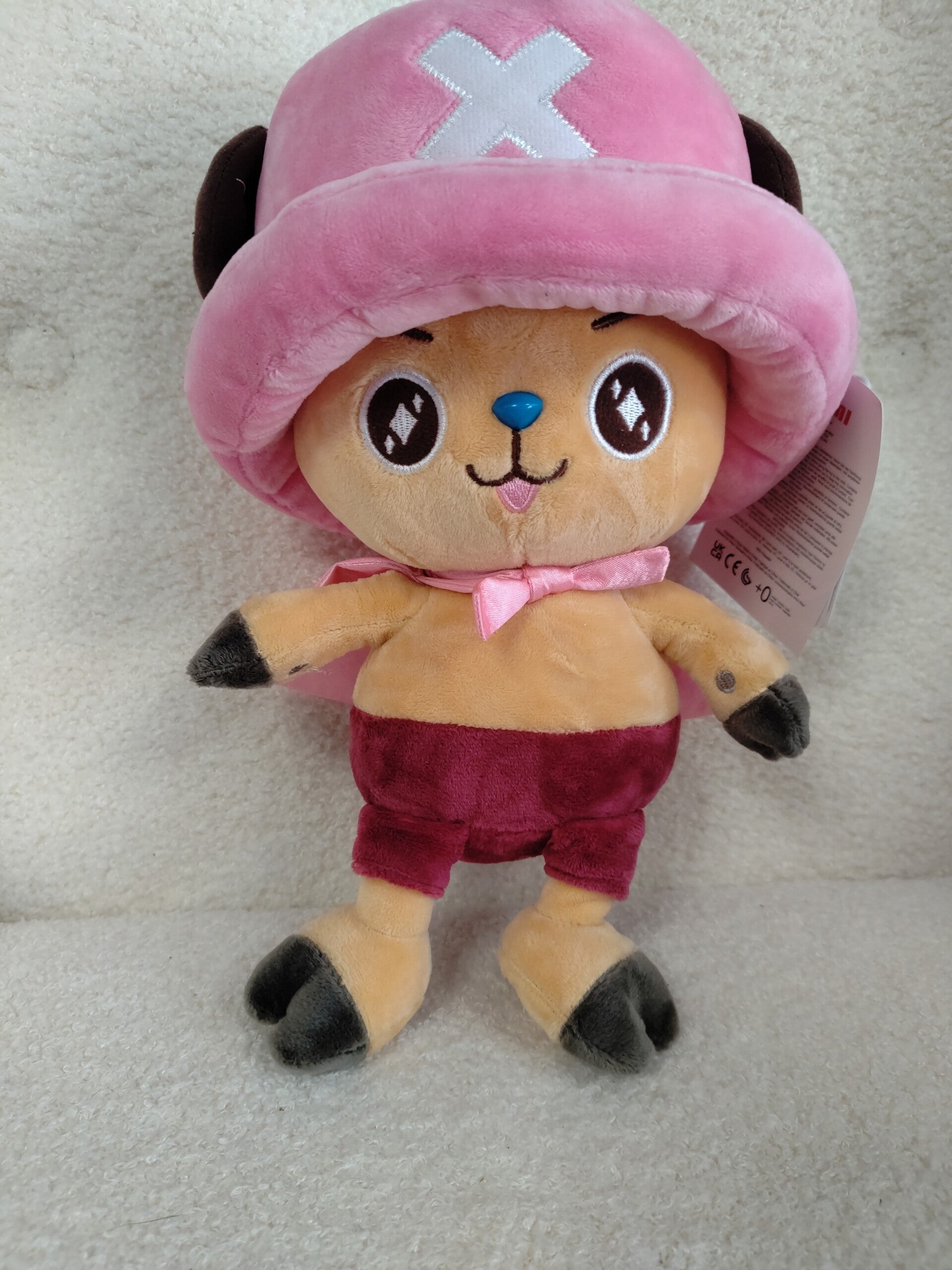 Peluche One Piece Chopper  20,50€ TTC Casquette Pikachu- 24,50€ TTC Stock : 1