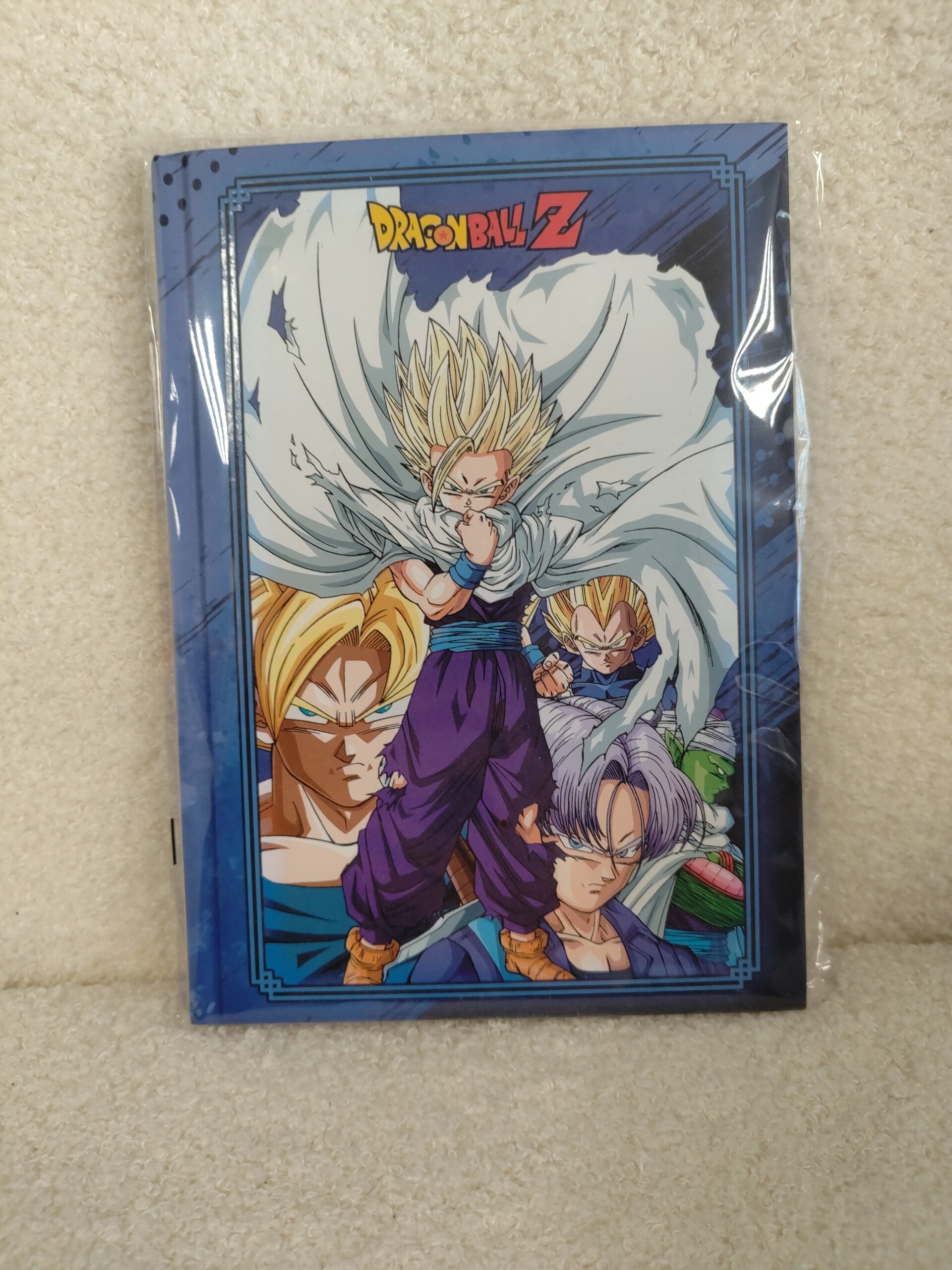 Cahier A5 Drangon Ball Z- 8,50€ TTC  Stock : 2