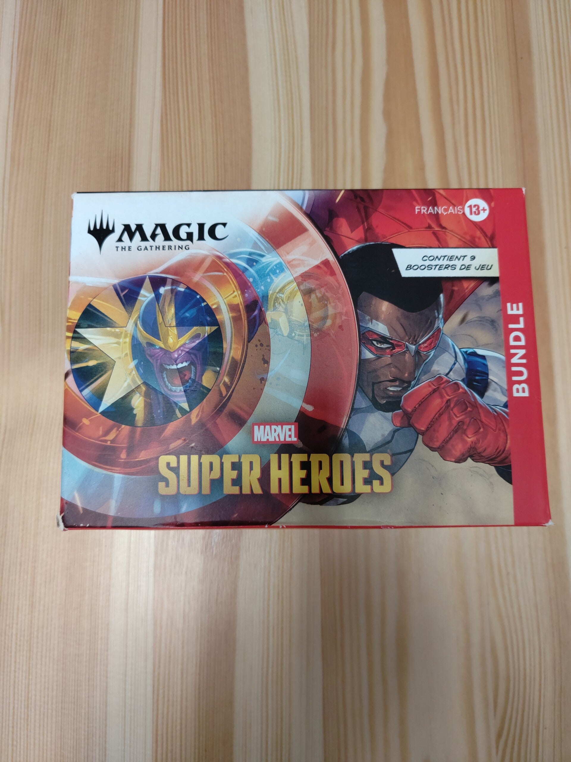 Magic The Gathering Super Heroes Bundle- 64,00€ TTC Stock : 1