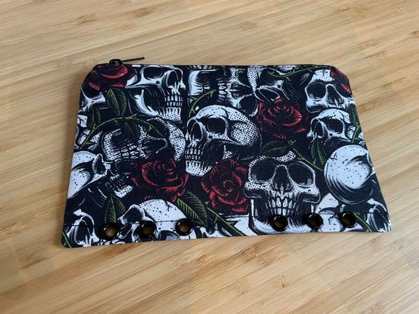 Bindertasche Totenkopf/Rosen [A6]