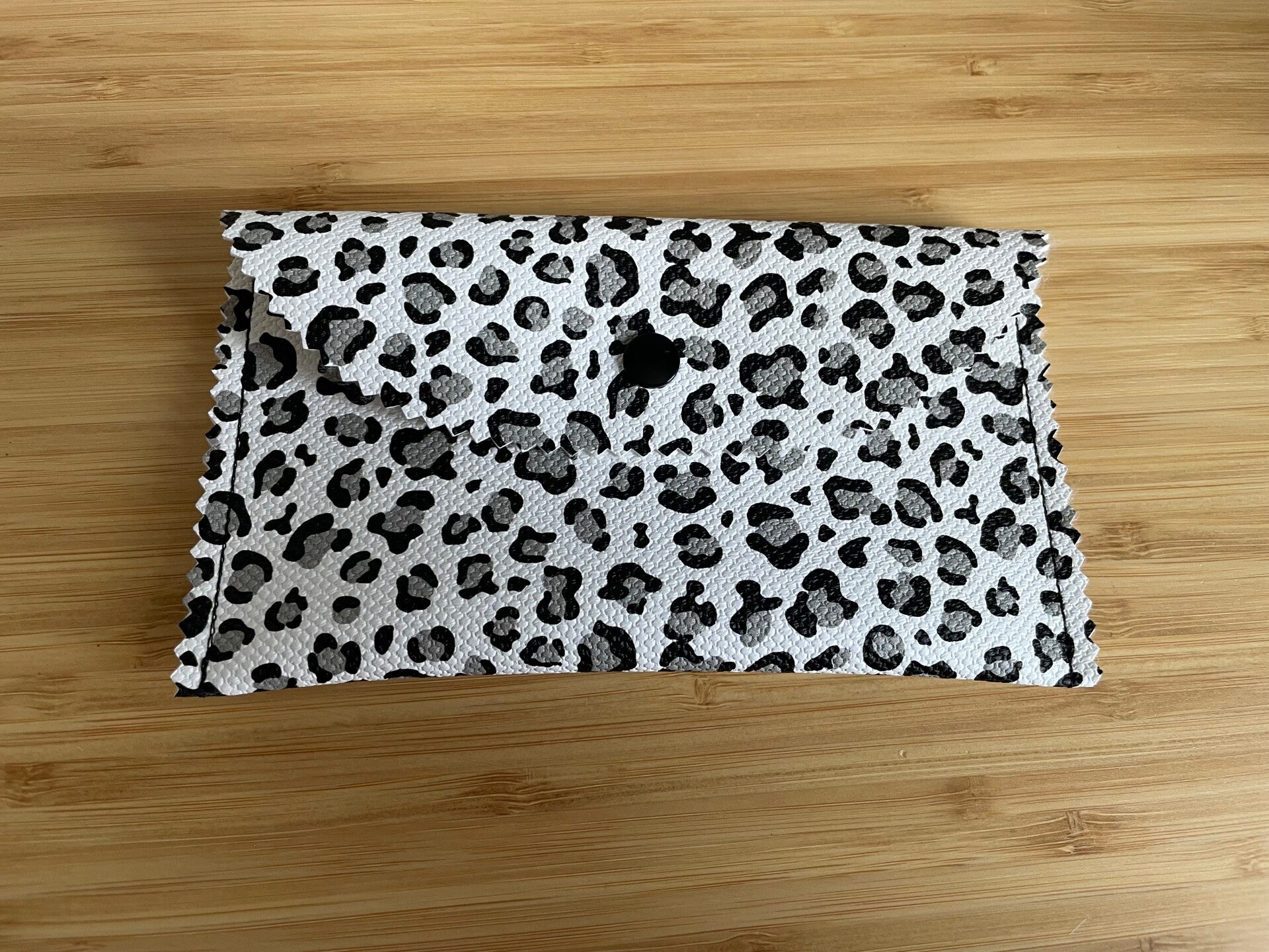 Aufbewahrungstasche, Geldtasche Leo grau, mit Druckverschluß