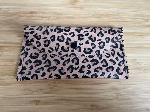 Aufbewahrungstasche, Geldtasche Leo braun, mit Druckverschluß