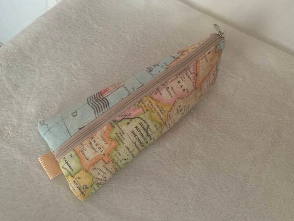 Worldmap - Alltagstaugliche Tasche für Stifte, Krimskrams oder Make-up