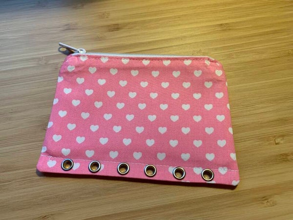 Bindertasche Herzen auf rosa [A7]