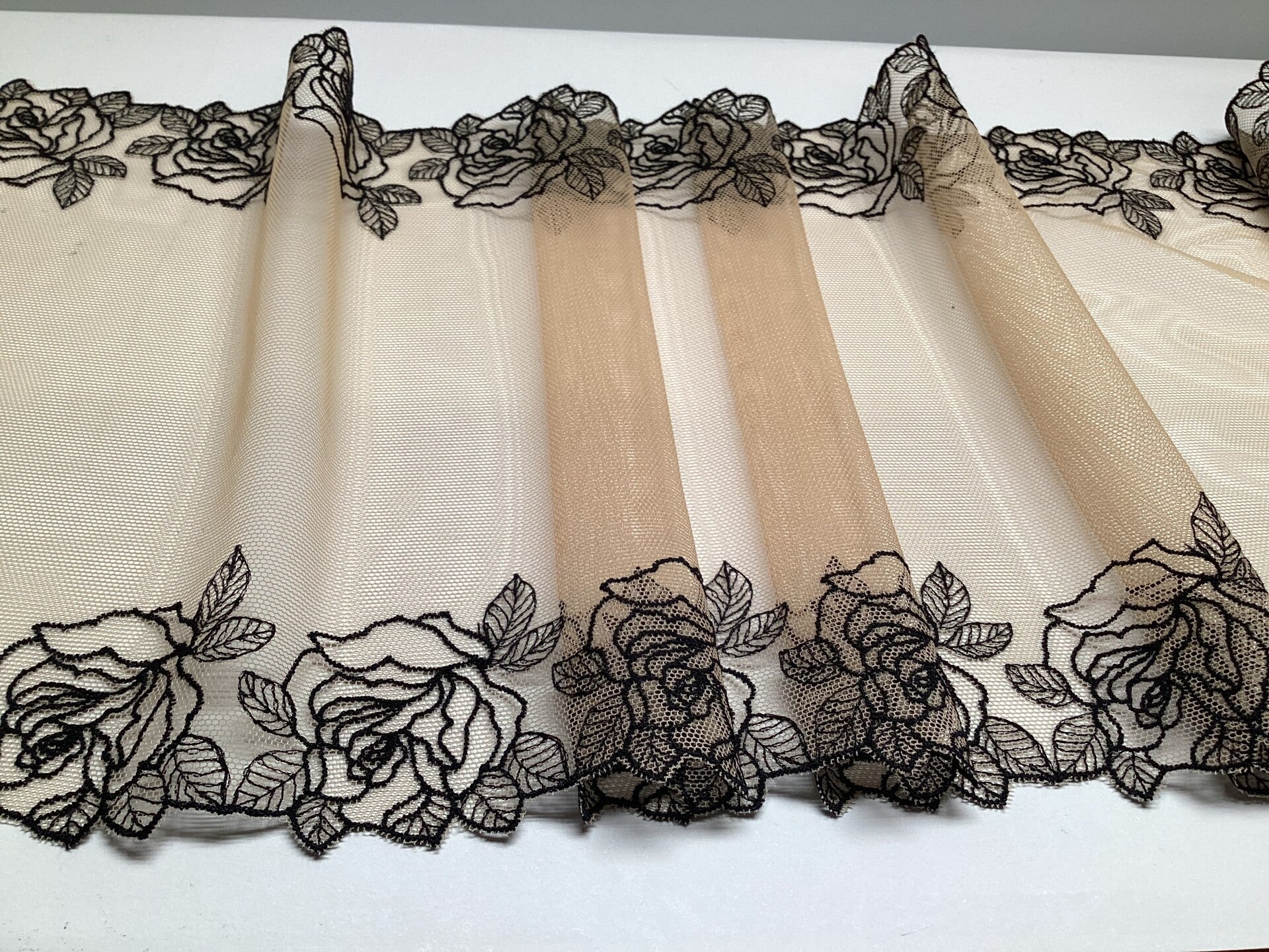 Black Embroidered Lace Kirsty