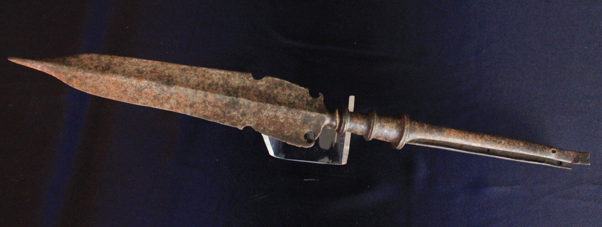 D9 Fer de Allebarde d'officier longueur 47cm