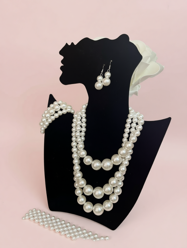 Big white pearl shaped Necklace Set
