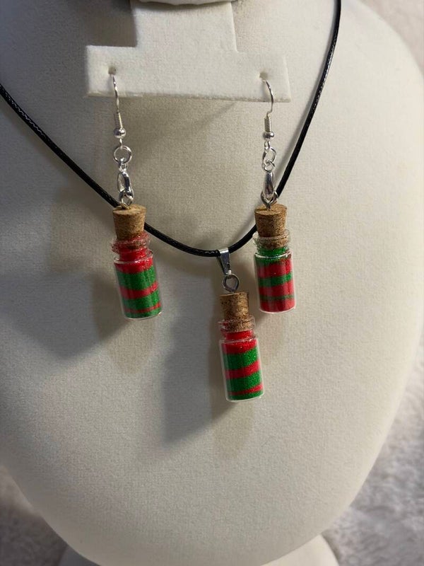 Christmas, dark, green and red